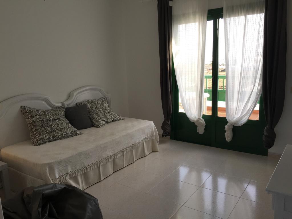 Apartamentos Flamboyant Adults Only Puerto del Carmen  Oda fotoğraf