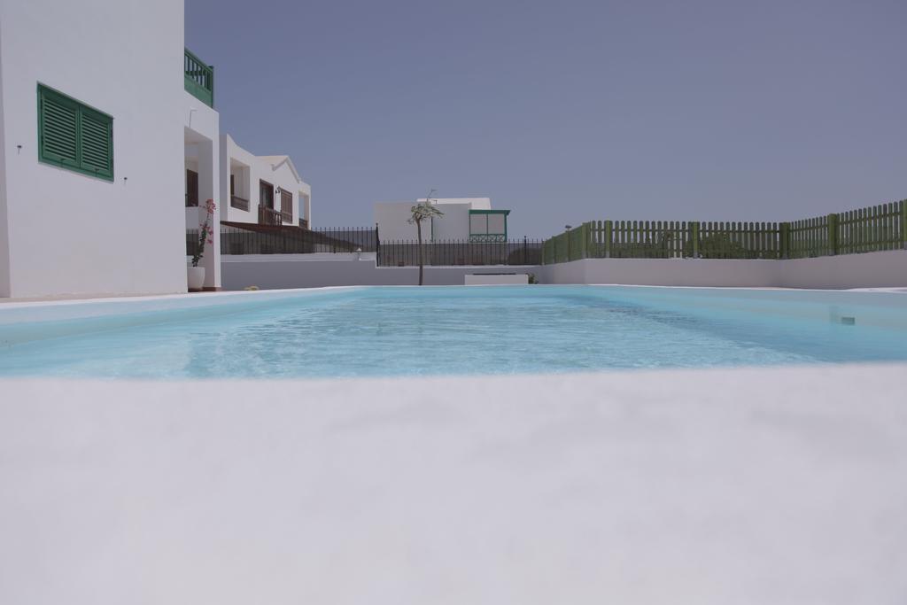 Apartamentos Flamboyant Adults Only Puerto del Carmen  Oda fotoğraf